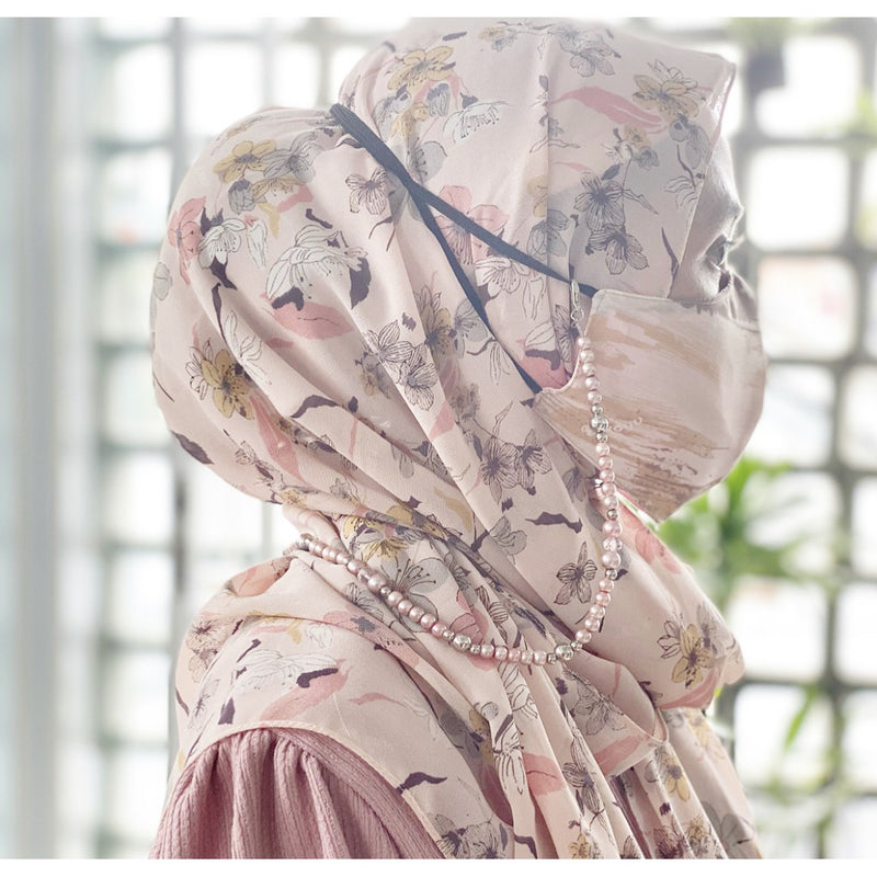 Koyu Hijab Luxury Neclace Mask