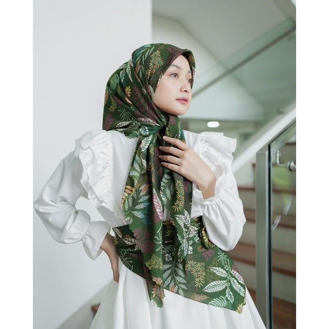 Koyu Hijab Segiempat Motif Viney Jepang New Leaf (Autumn Series)