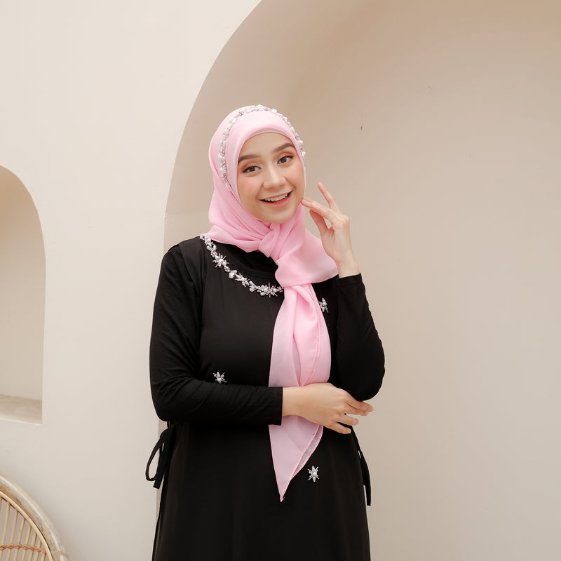 Koyu Hijab Segiempat Luxury Payet