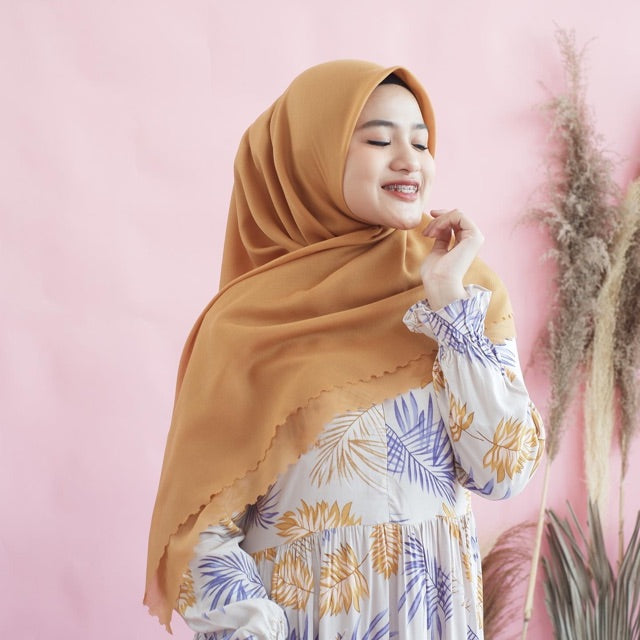 Koyu Hijab Segiempat Pain Voal Venus 120x120 Original Ultrafine