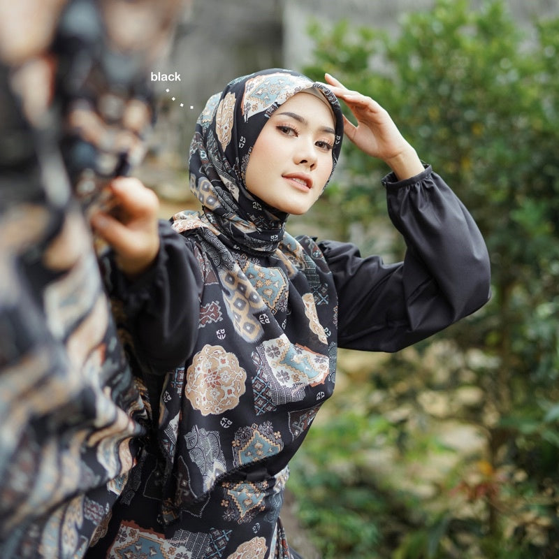 Koyu Hijab Segiempat Viney Jepang Wonderland Lasercut