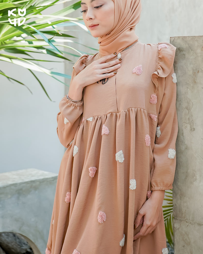 Koyu Hijab Maira Midi Dress