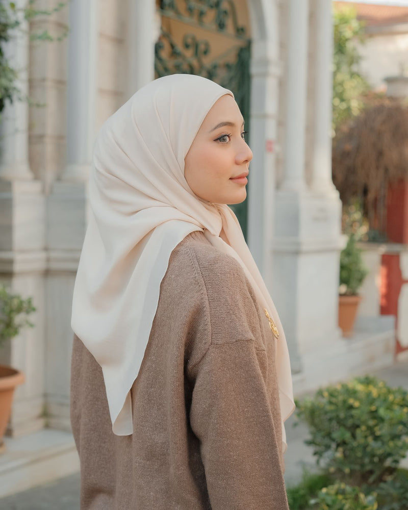 Koyu Hijab Meira Hijab Cepol Praktis