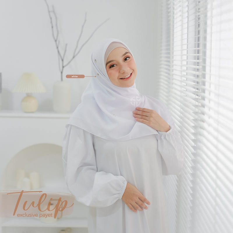 Koyu Hijab Segiempat Voal Luxury Payet Tulip